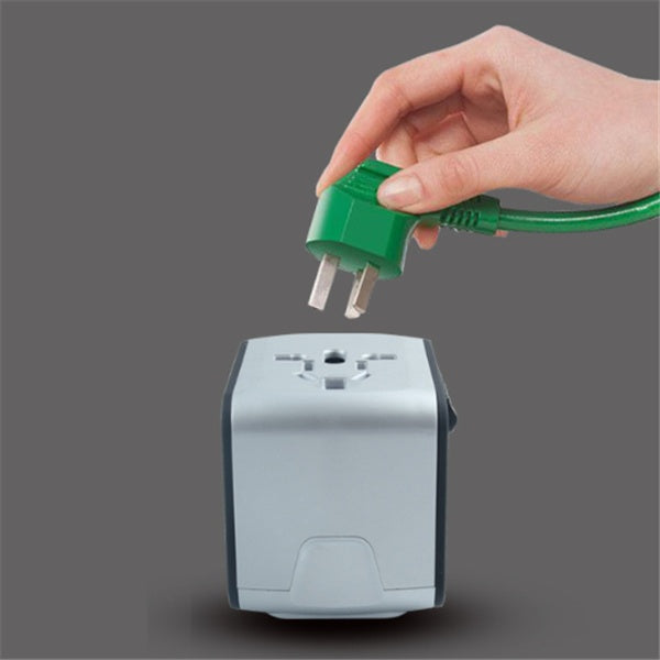 Multinational Travel USB Charger – 4-in-1 Socket & Universal Adapter