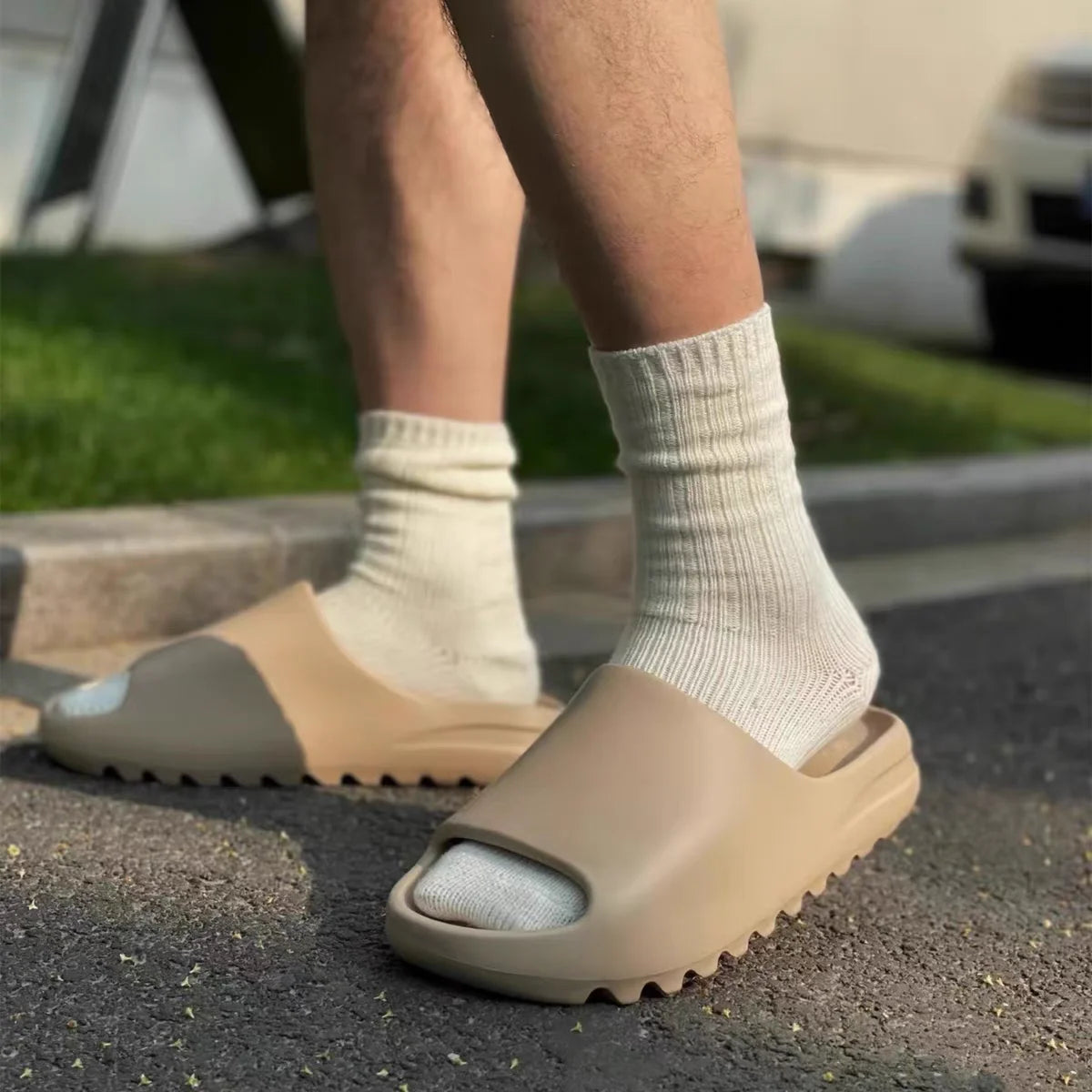 Unisex EVA Thick-Soled Slippers – Soft, Lightweight Summer Slides for Home & Beach - The Highest Nation